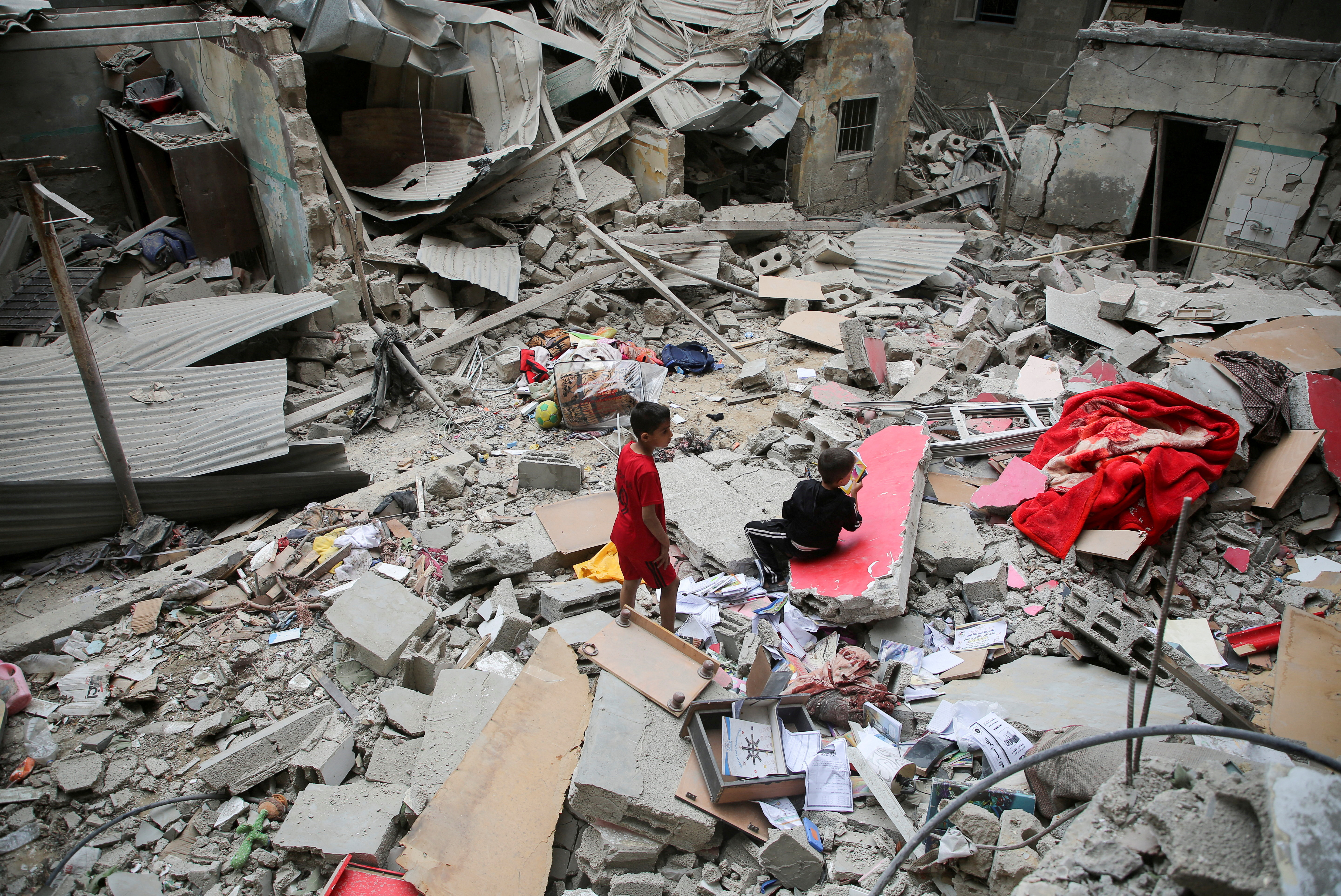 Intense heat in Gaza could worsen health crisis for Palestinians, WHO warns