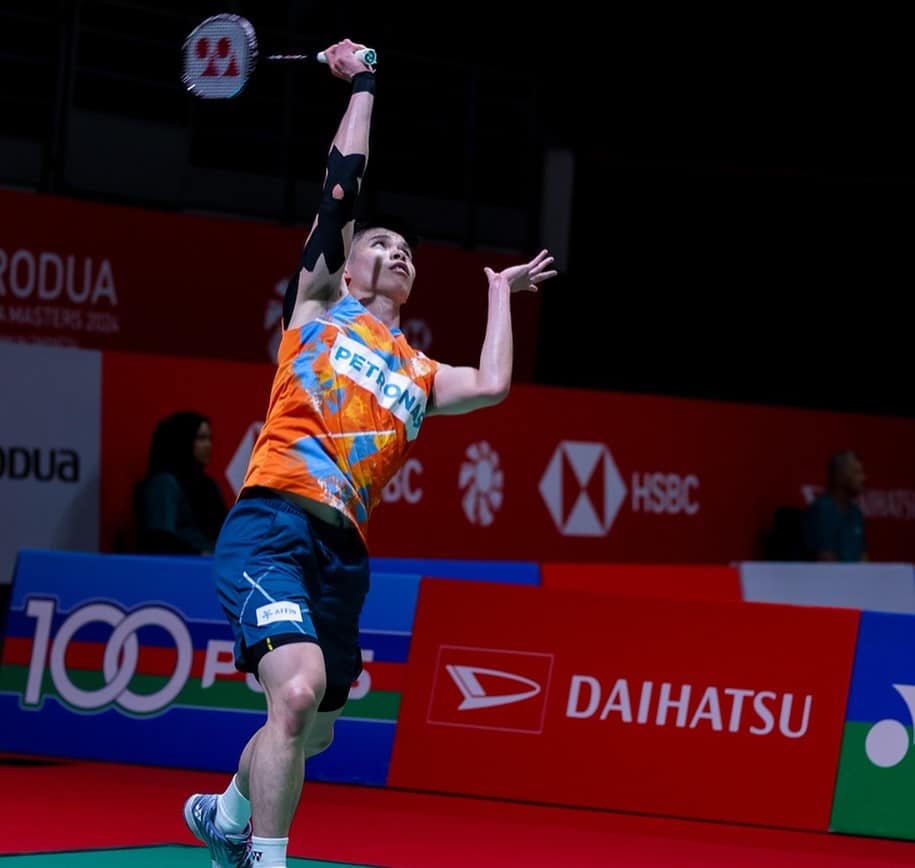 Singapore Open: Jun Hao, two national doubles pairs advance to second round