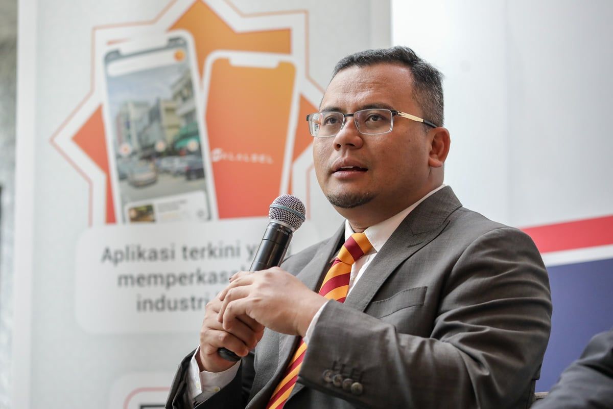 ஆசிரியர்களின் நலனில் மாநில நிர்வாகம் கவனம் செலுத்துகிறது