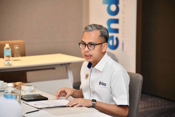 残疾电召司机遭殴打案 法米促公众交当局调查