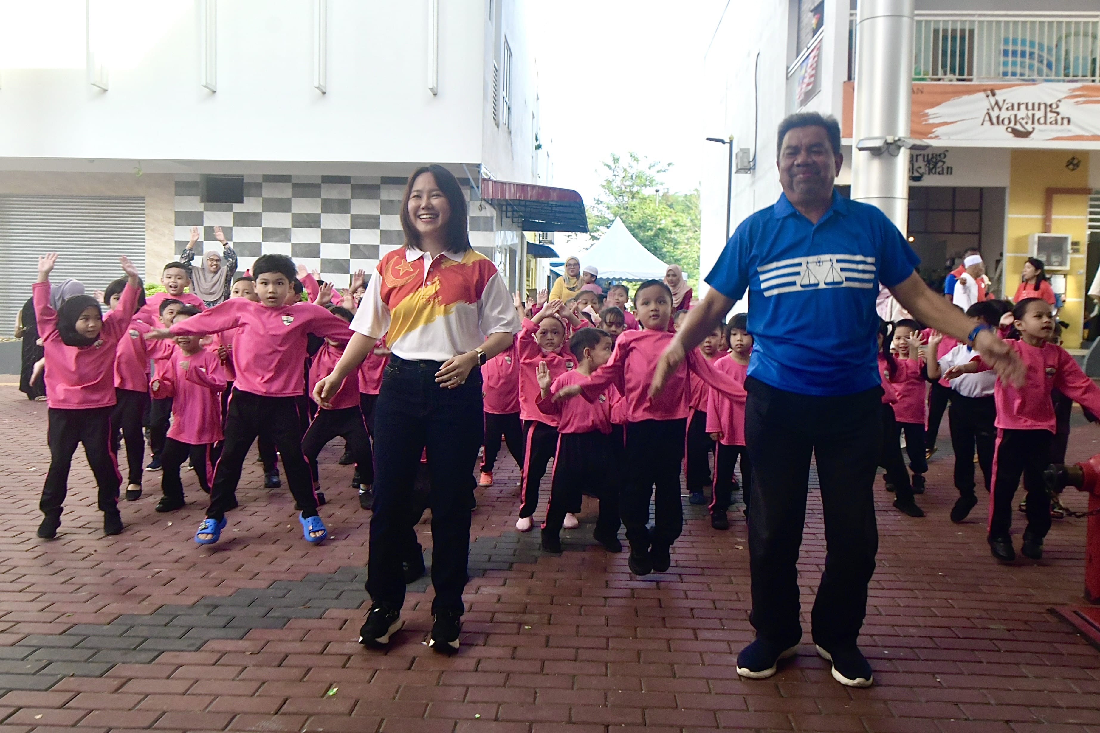 Sokongan penduduk tambah semangat calon Kerajaan Perpaduan berkempen
