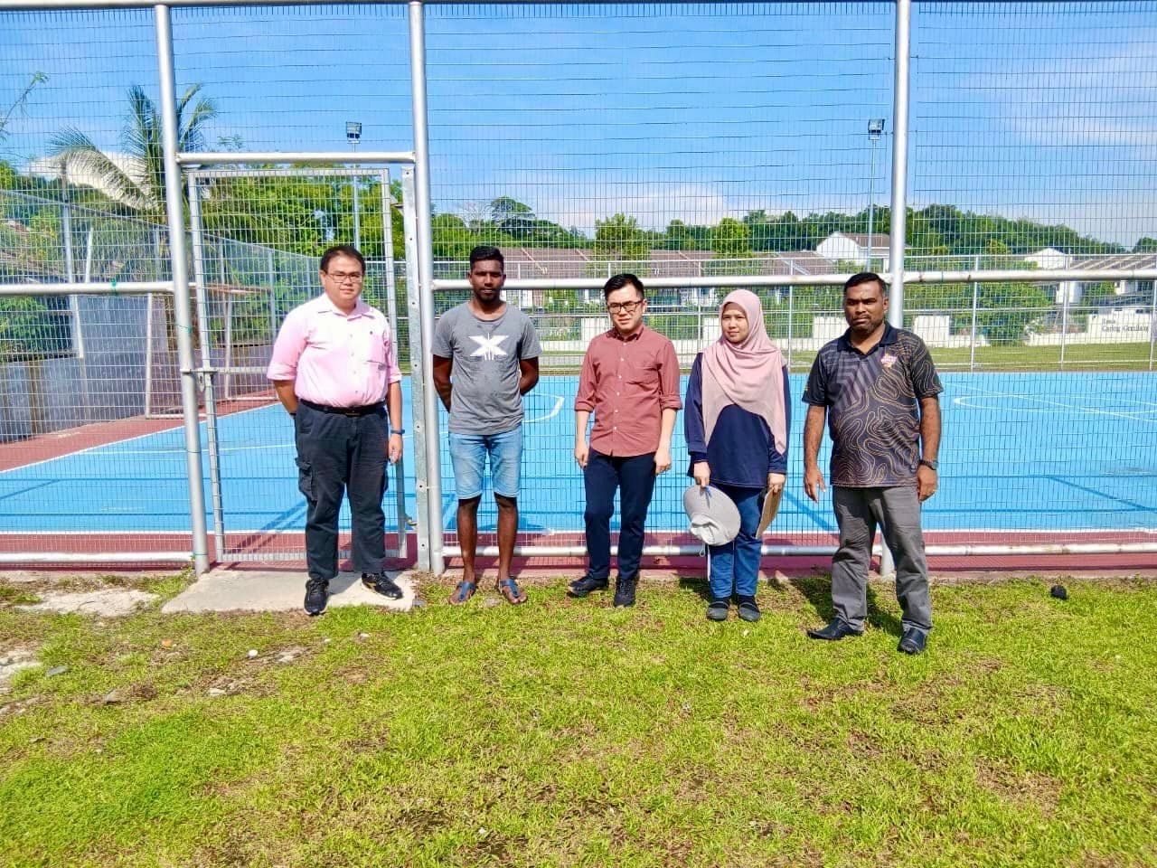 拨2万提升万挠一小型足球场    蔡伟杰：完善运动设施