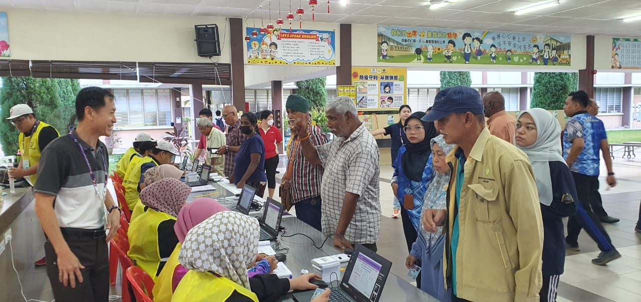 【新古毛补选】选民纷纷现身投票   “有投，有希望！”