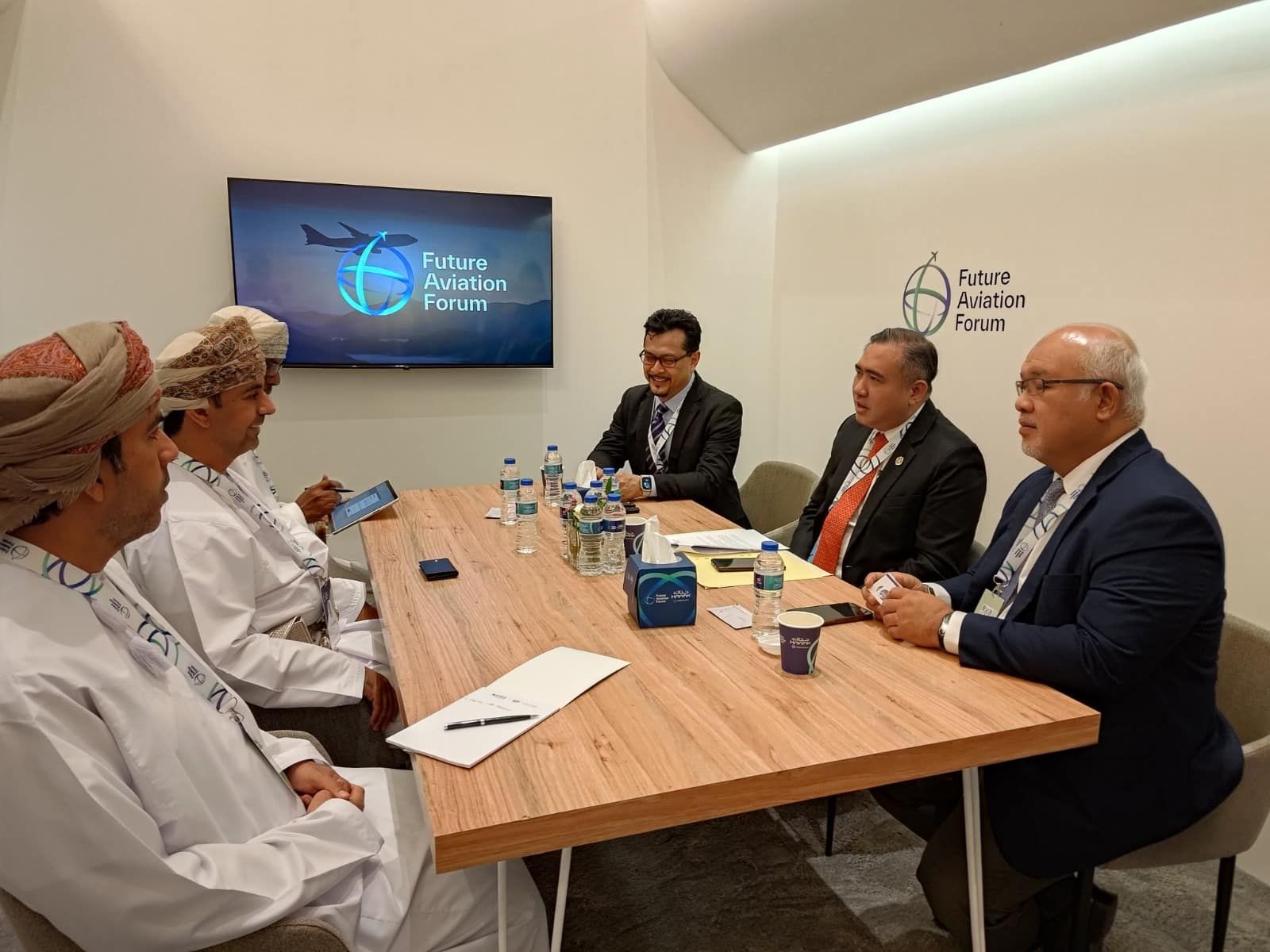 陆兆福率团参与未来航空论坛 承诺大马将积极发挥国际角色