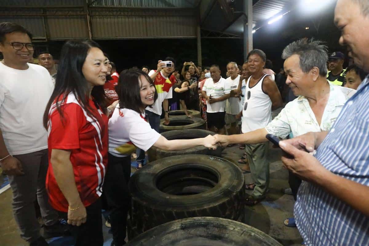 【新古毛补选】到访新村忆儿时趣事 彭小桃欣慰州政府议员关注发展