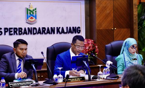 MPKj, KDEBWM pastikan kutipan sampah lancar sepanjang Aidilfitri