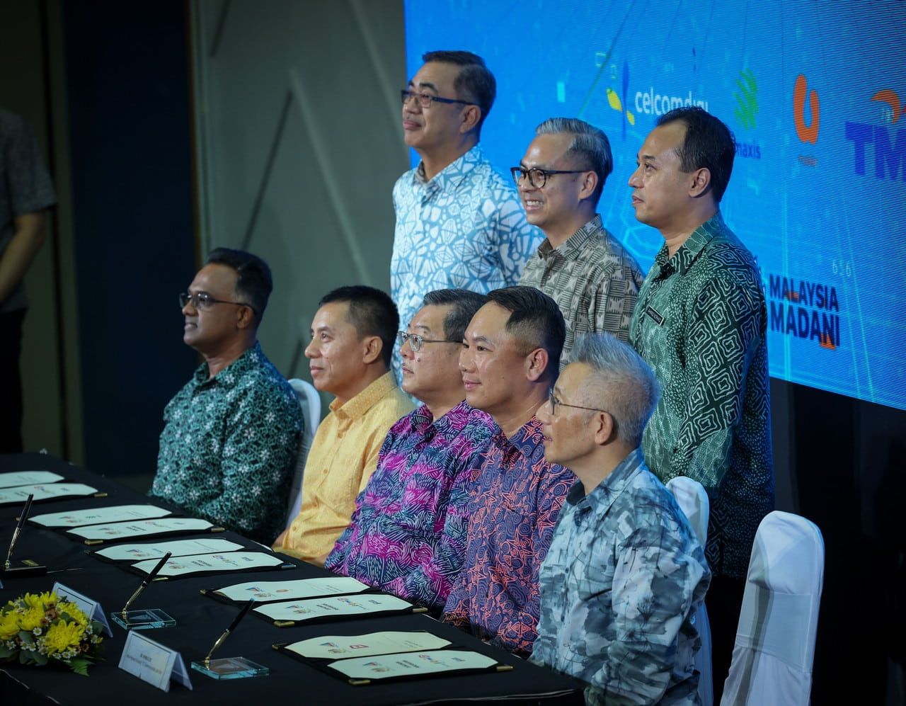 通讯部与Meta合作开发   WhatsApp机器人打假闻