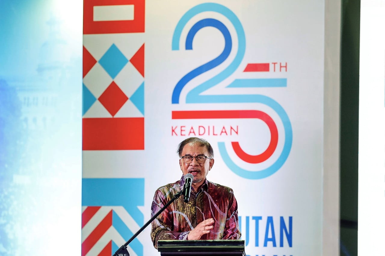 Anwar congratulates Harapan candidate over KKB polls victory
