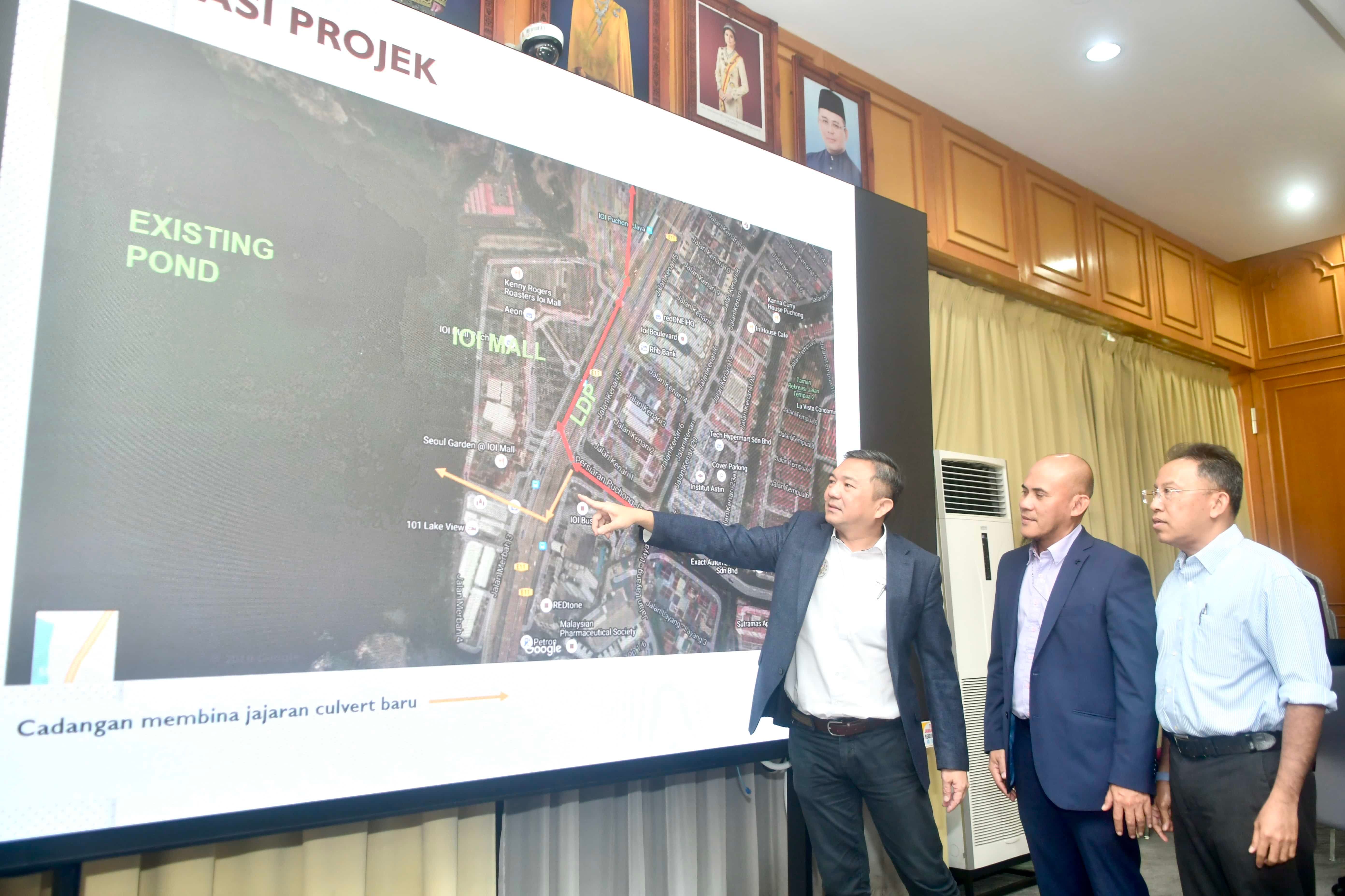 黄思汉联同各机构着手商讨 解决蒲种多处闪电水灾问题