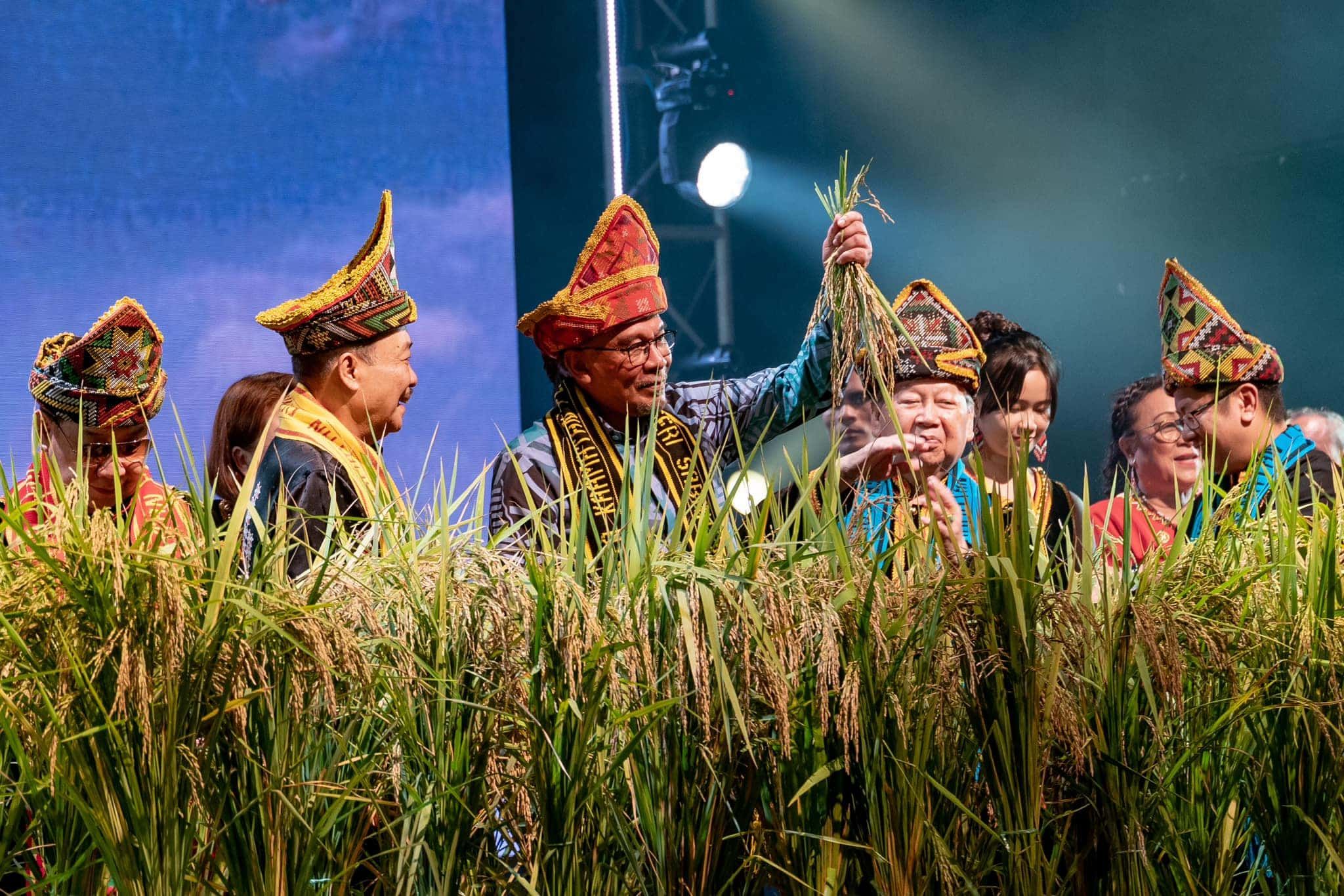 安华保证尽快履行MA63承诺