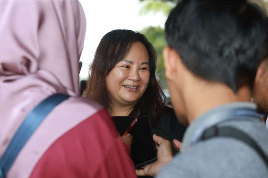 【新古毛补选】 游子为尽公民责任 无限延期返美工作