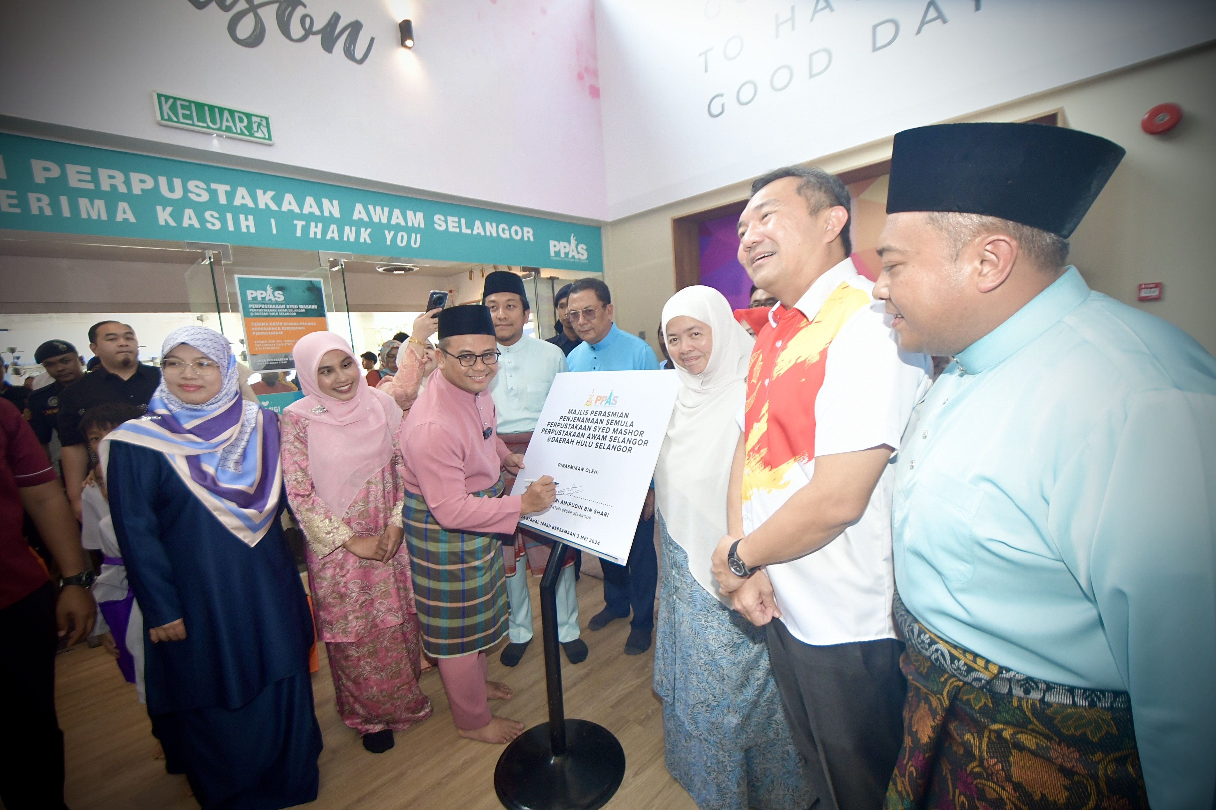Selangor pioneers for transit-friendly public library for working parents' ease — MB