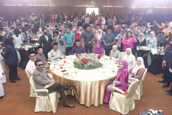 எம்பிஐயின் ஐடில்பித்ரி விழாவில் 1,500க்கும் மேற்பட்ட விருந்தினர்கள் கலந்து கொண்டனர்