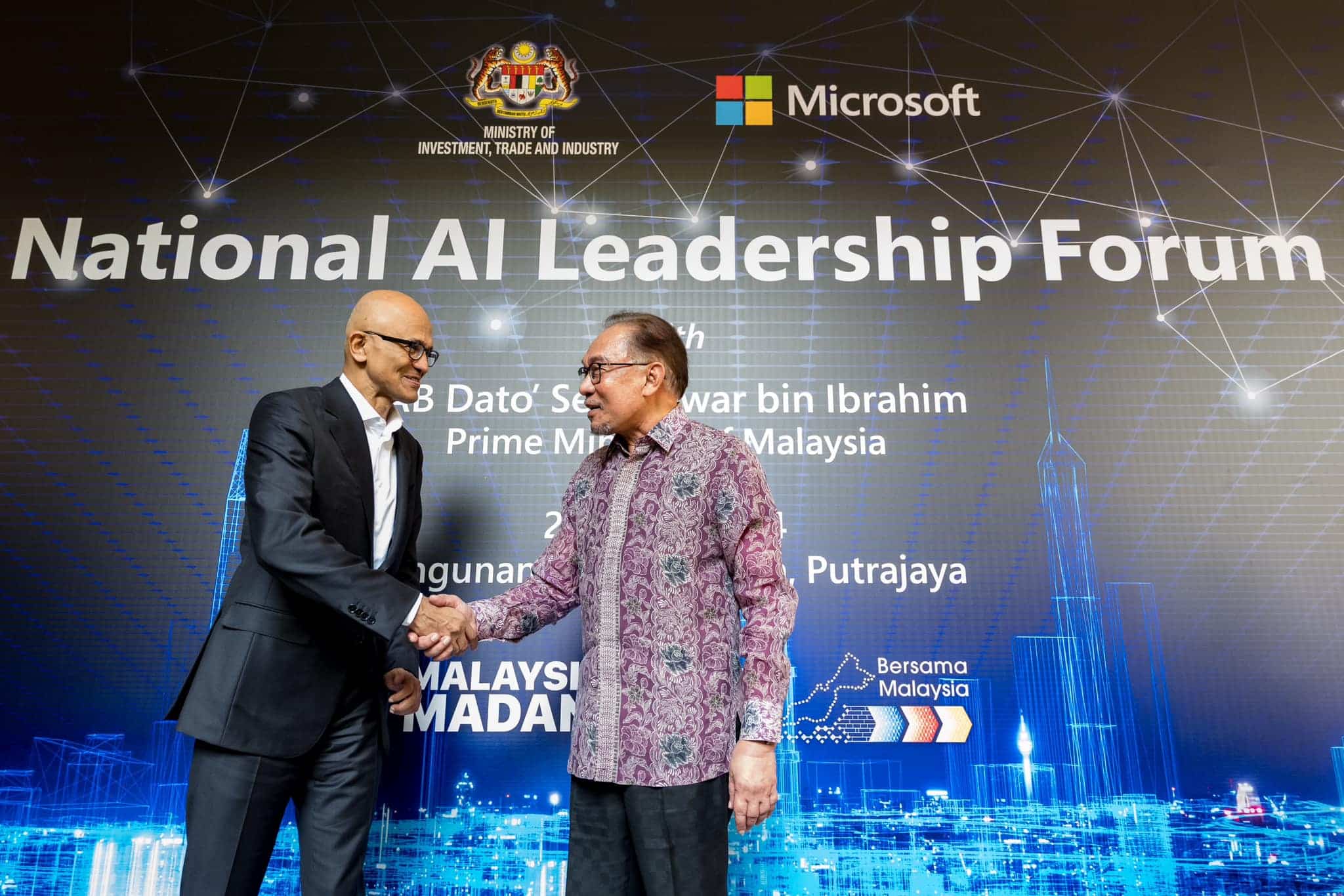 Microsoft's new investment is corporation's largest single investment in Malaysia — PM