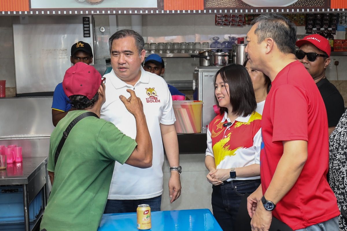 印尼鲁仰火山爆发：交通部密切留意最新进展