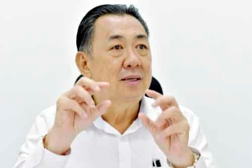 张睷洋否认等YB主持指控   高架桥需安全检查延误通车  