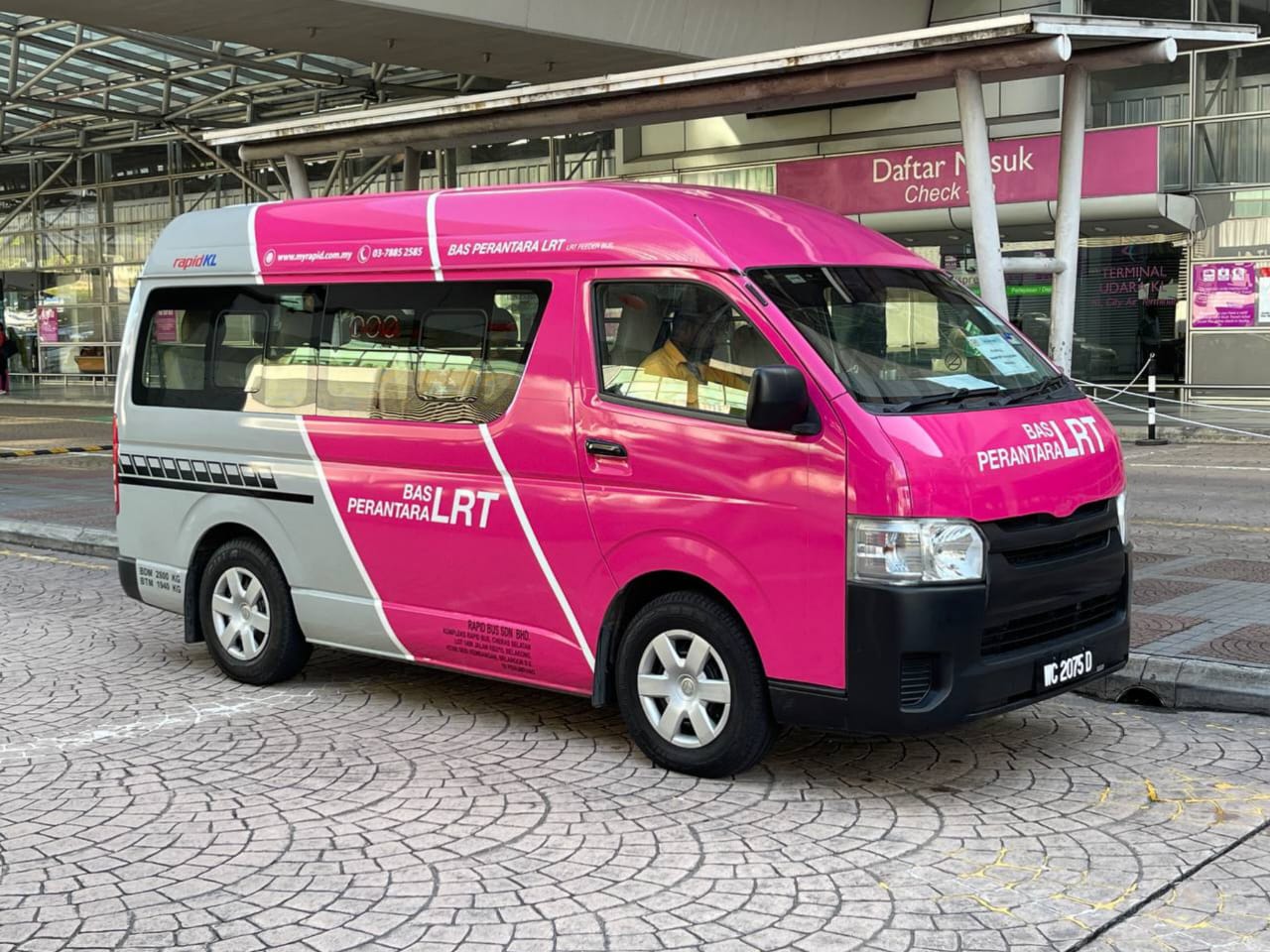 Free shuttle vans to Parliament June 24-July 18