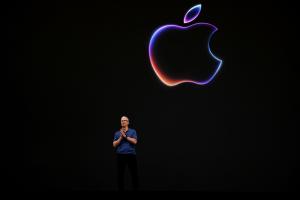 Apple ready to open its wallet in AI catch-up game