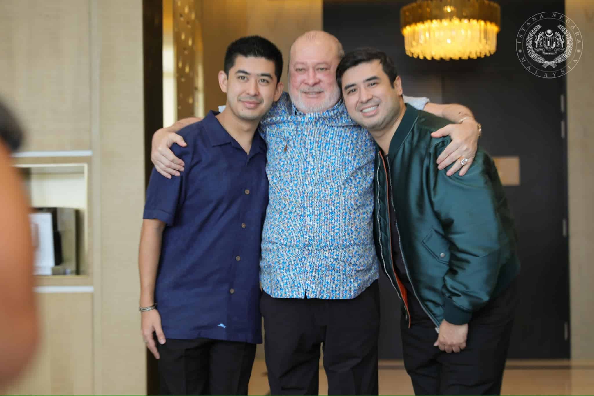 King celebrates Father's Day with children