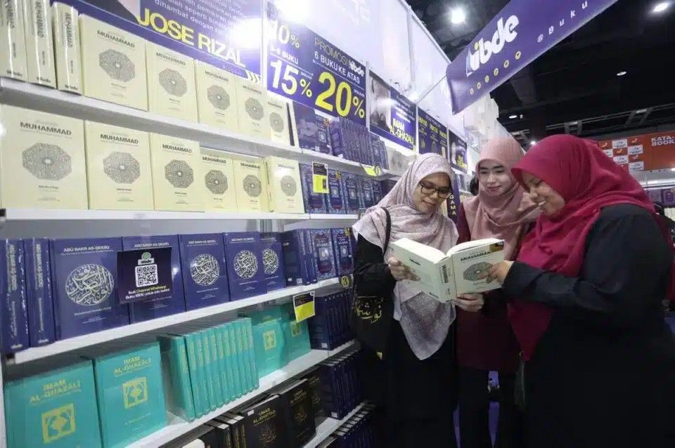 அனைத்துலகப் புத்தகக் கண்காட்சி- பெவிலியன் சிலாங்கூர் வருகையாளர்களைப் பெரிதும் ஈர்த்தது