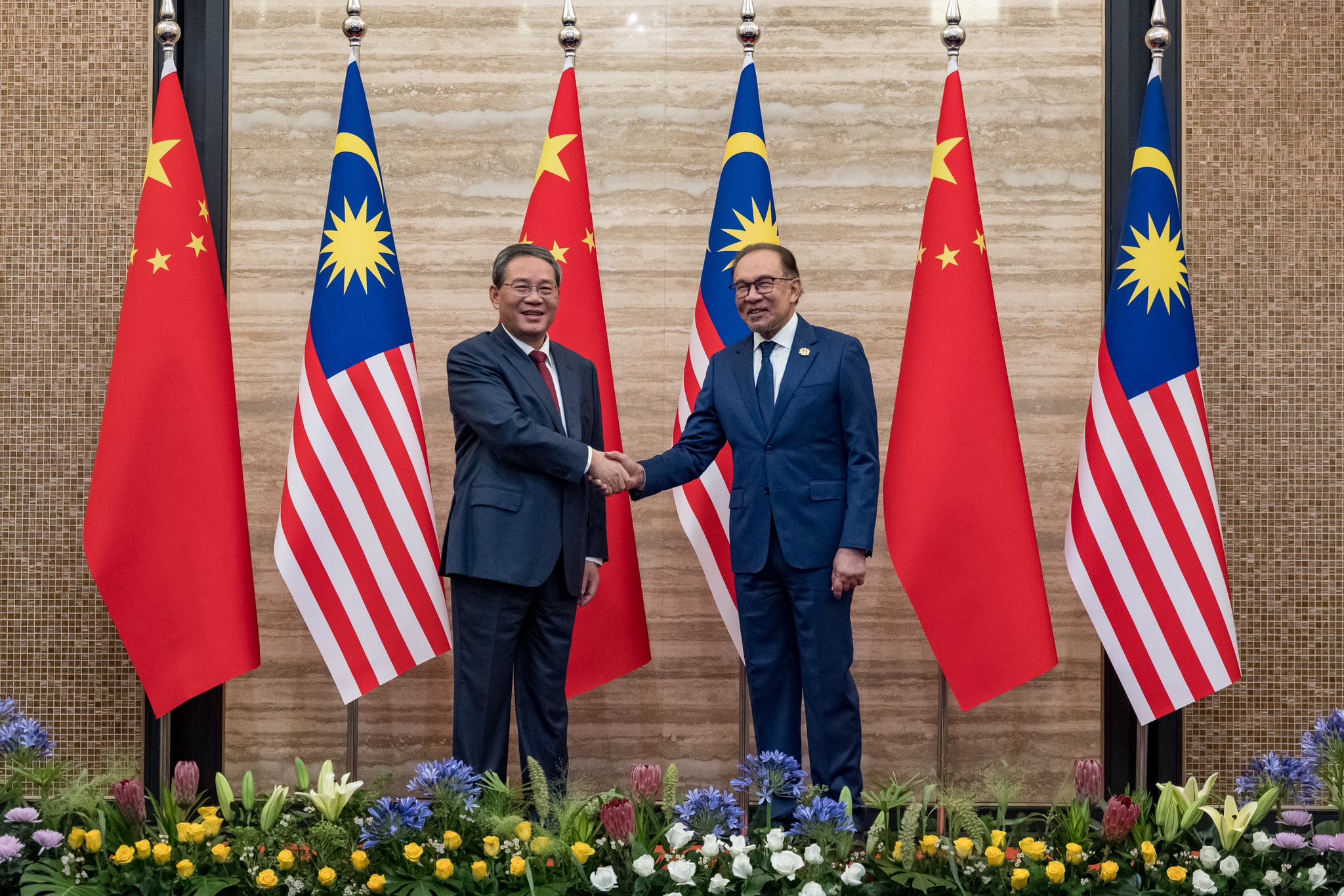 Anwar, Li committed to promote economically beneficial equal, orderly multipolar world