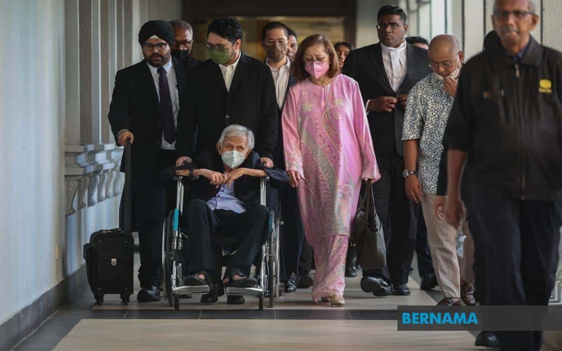 Daim, family seek court order to lift freeze on accounts