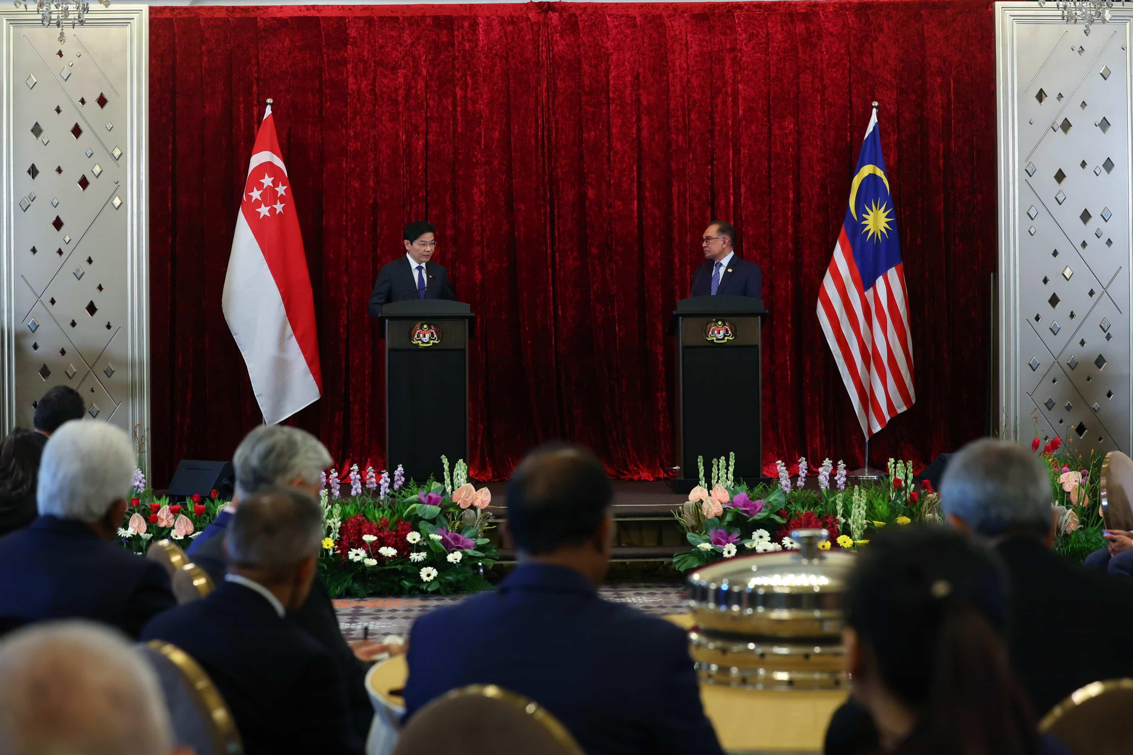 Anwar, Wong nyatakan komitmen perkukuh hubungan dua negara rentas semua sektor