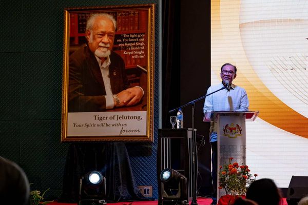 安华誓继承卡巴星遗志 捍卫人民权利.打击贪腐