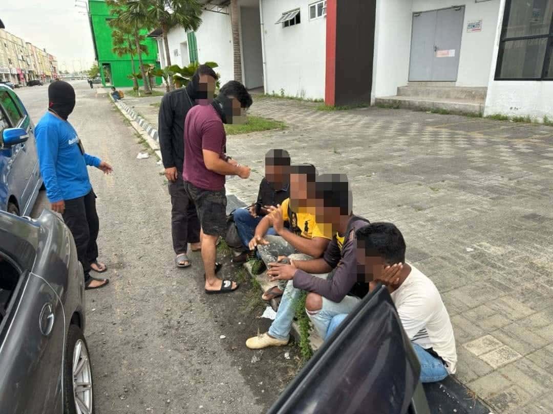 截查轿车查民宅  移民局捕6罗兴亚男