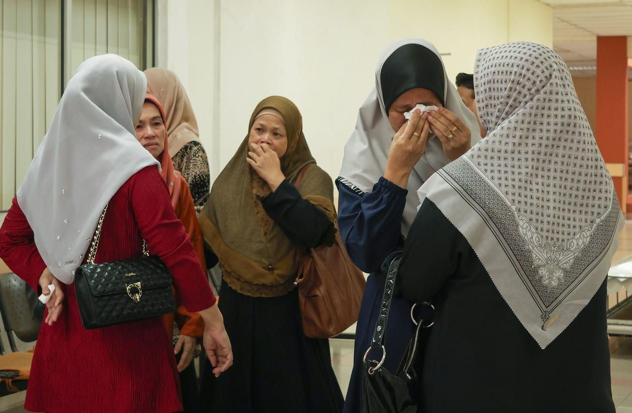 Suami isteri maut menanti sembilan tahun kelahiran anak kembar