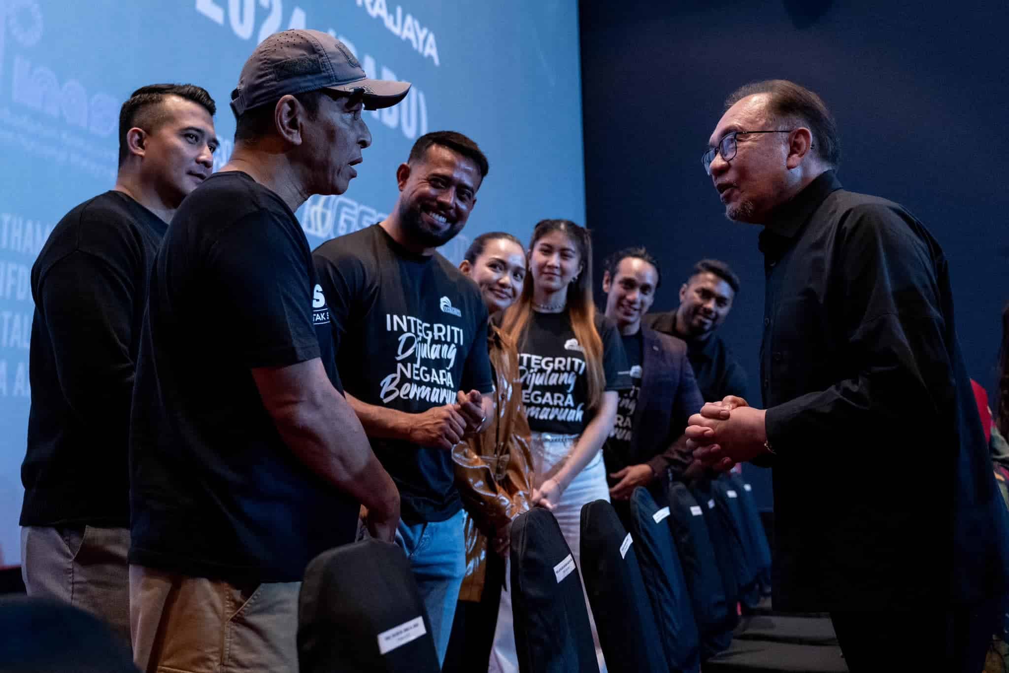 安华：政府不干涉本地艺术创作