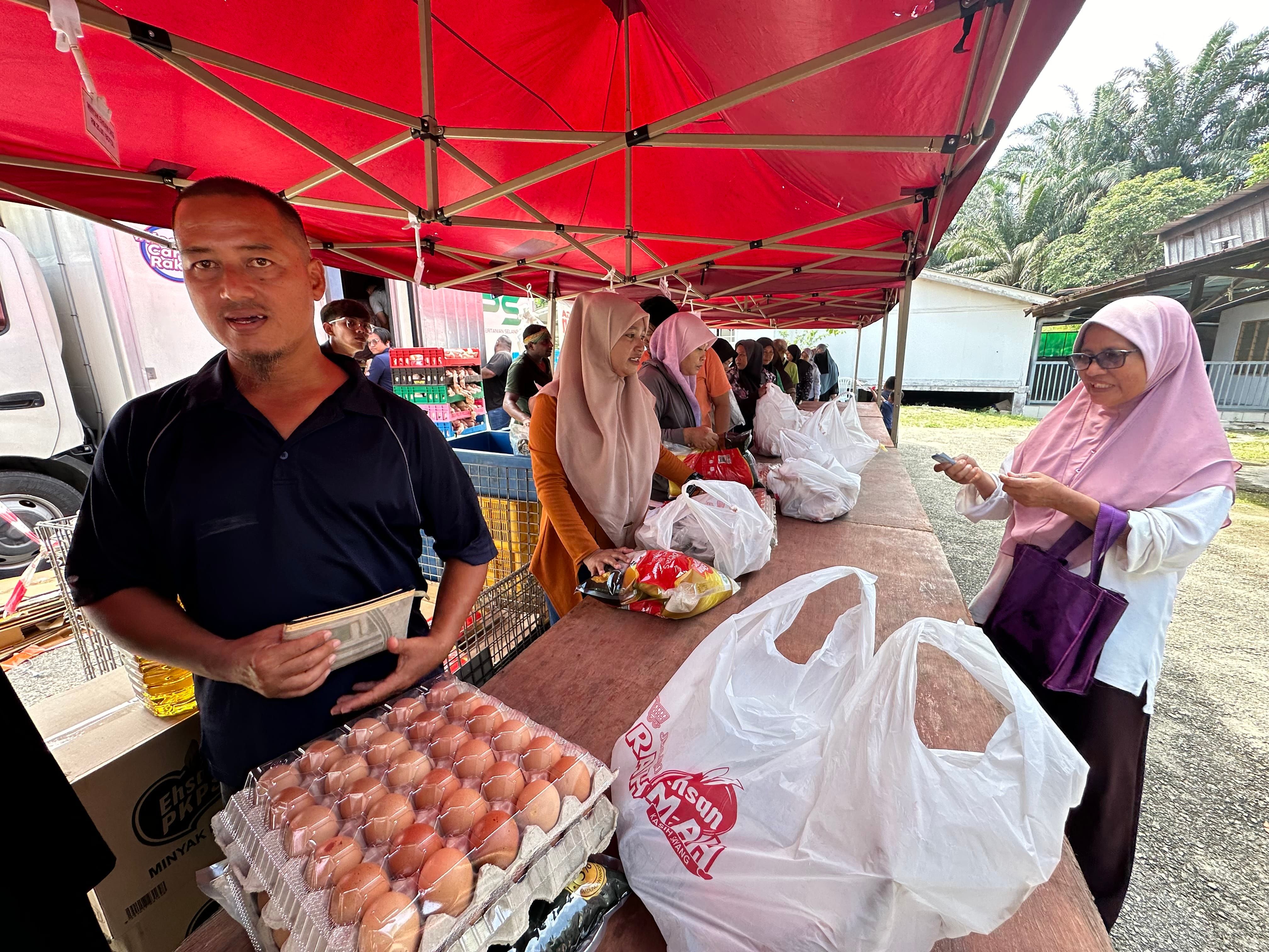 Pengunjung JER puas hati, barangan dijual murah, kualiti terjamin