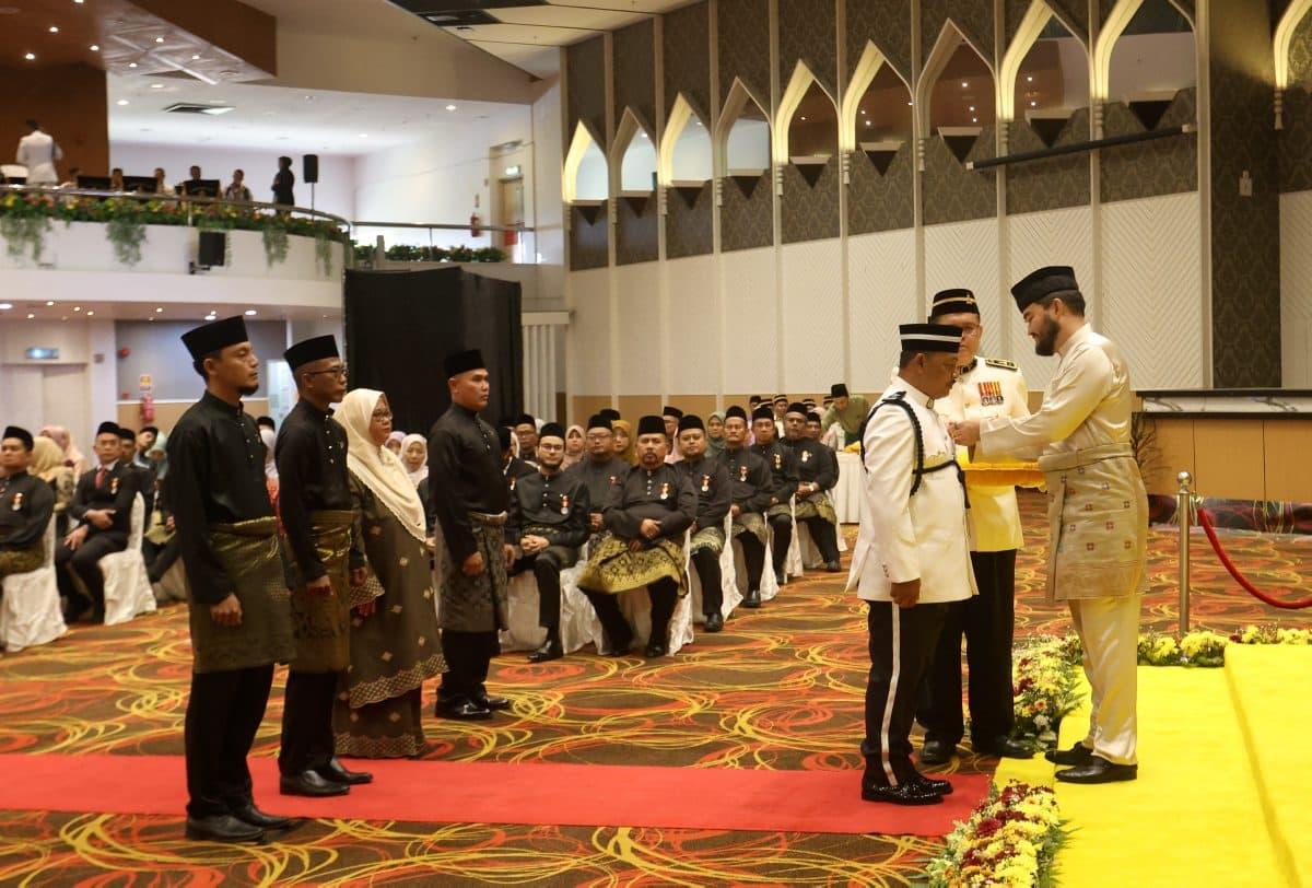 169 more people receive state awards ahead of Selangor sultan’s 78th birthday