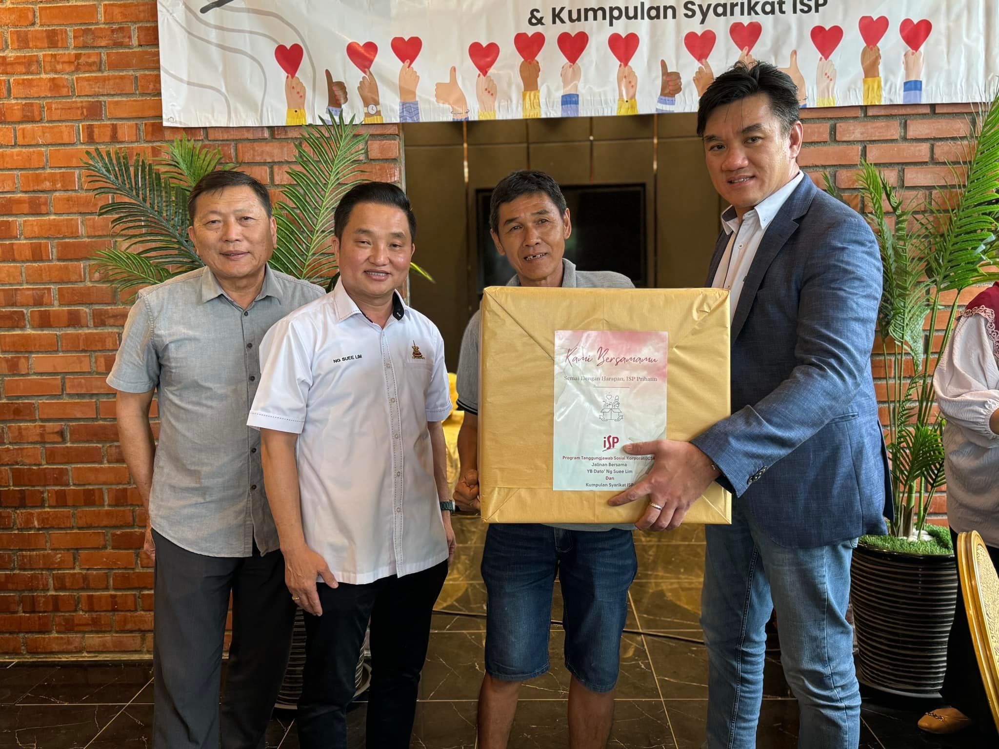 适耕庄30贫戶每月获RM300 黄瑞林感谢ISP集团慷慨解囊
