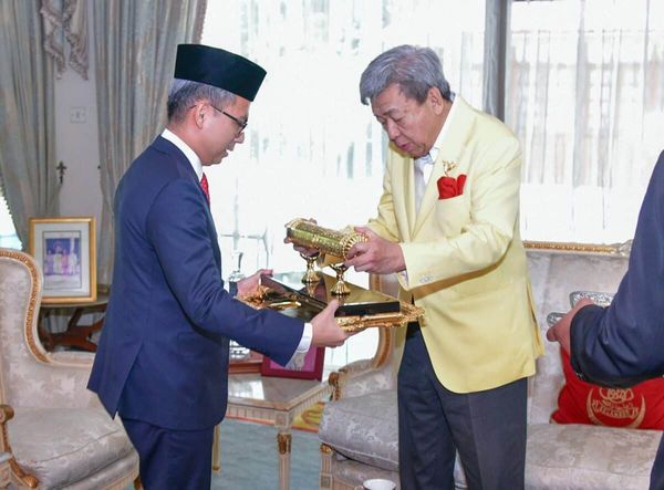 சிலாங்கூர் சுல்தானுடன் அமைச்சர் ஃபாஹ்மி சந்திப்பு