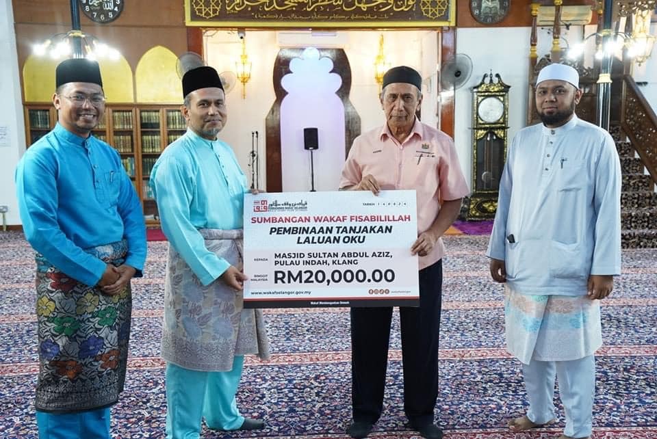 PWS serah sumbangan RM20,000 bina laluan OKU di masjid