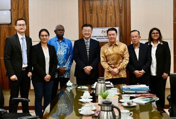 房地部计划修法保护购屋者 涉及烂尾楼房发展商或禁出国