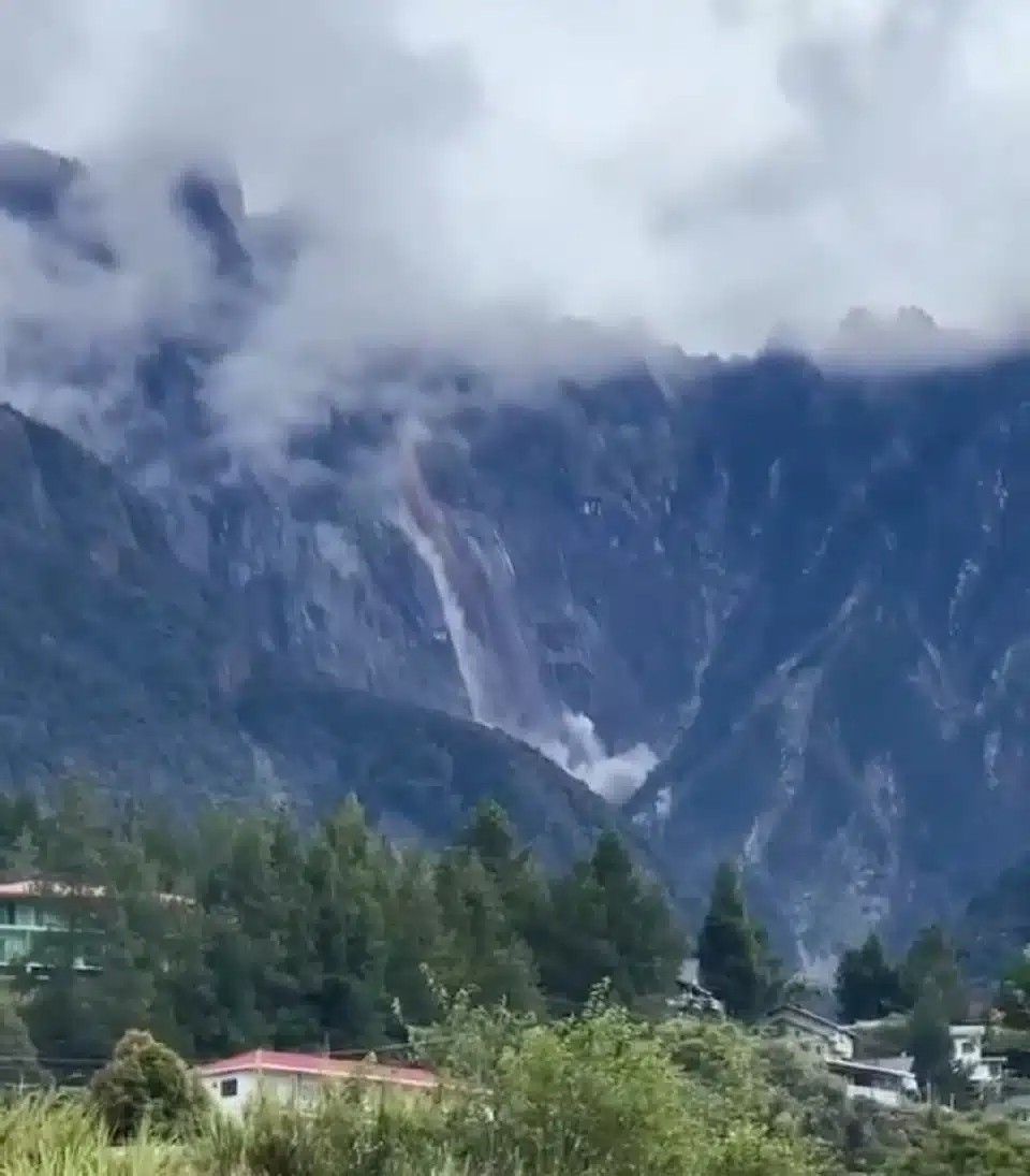 神山山脚今早土崩   消拯局正观察称无人命伤亡