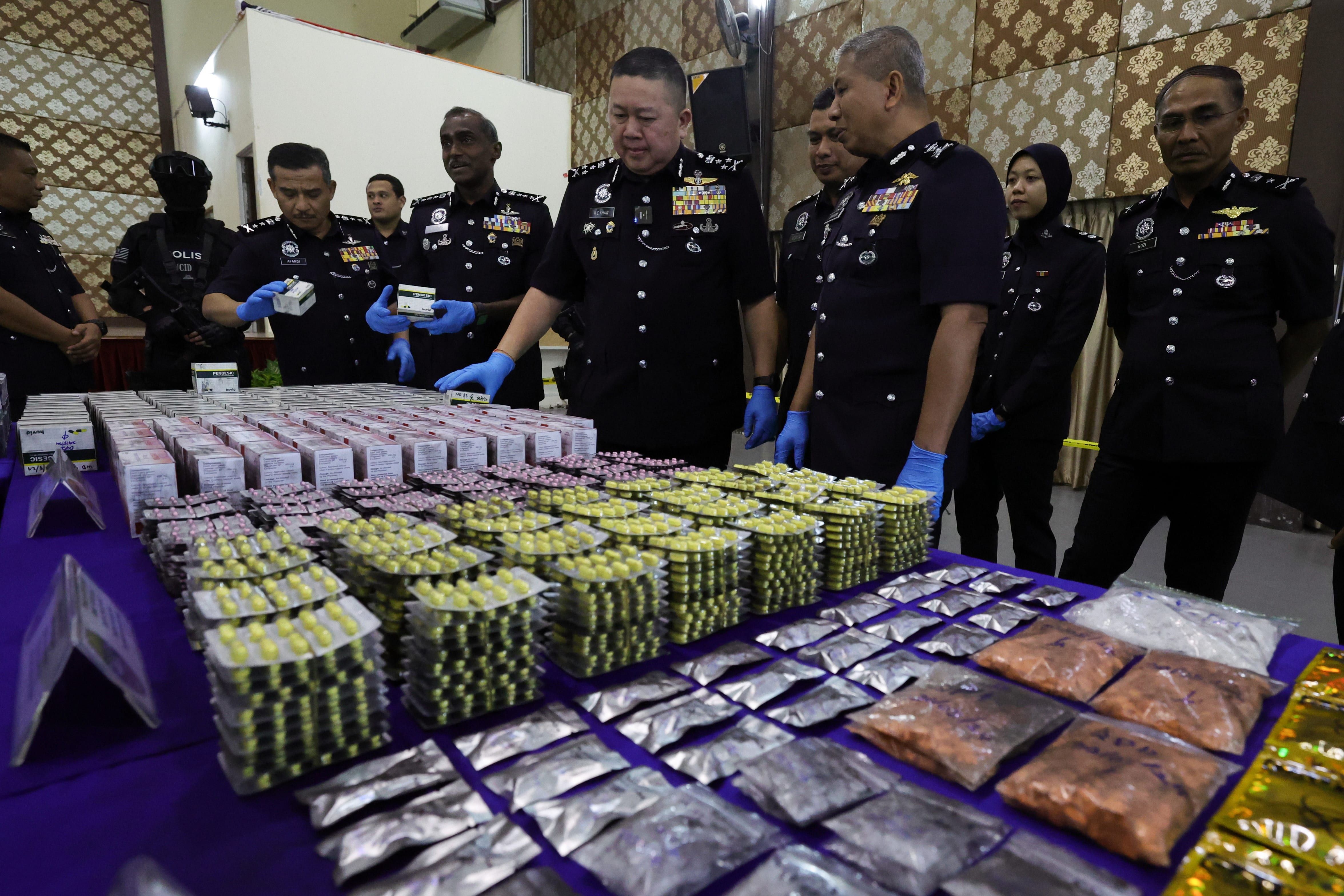 柔警起获市值逾千万毒品 14嫌犯包括1外国首脑落网