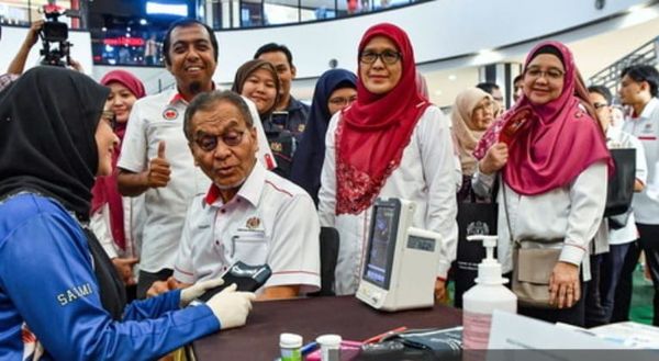 卫长:近期发布与冠病共存SOP详情