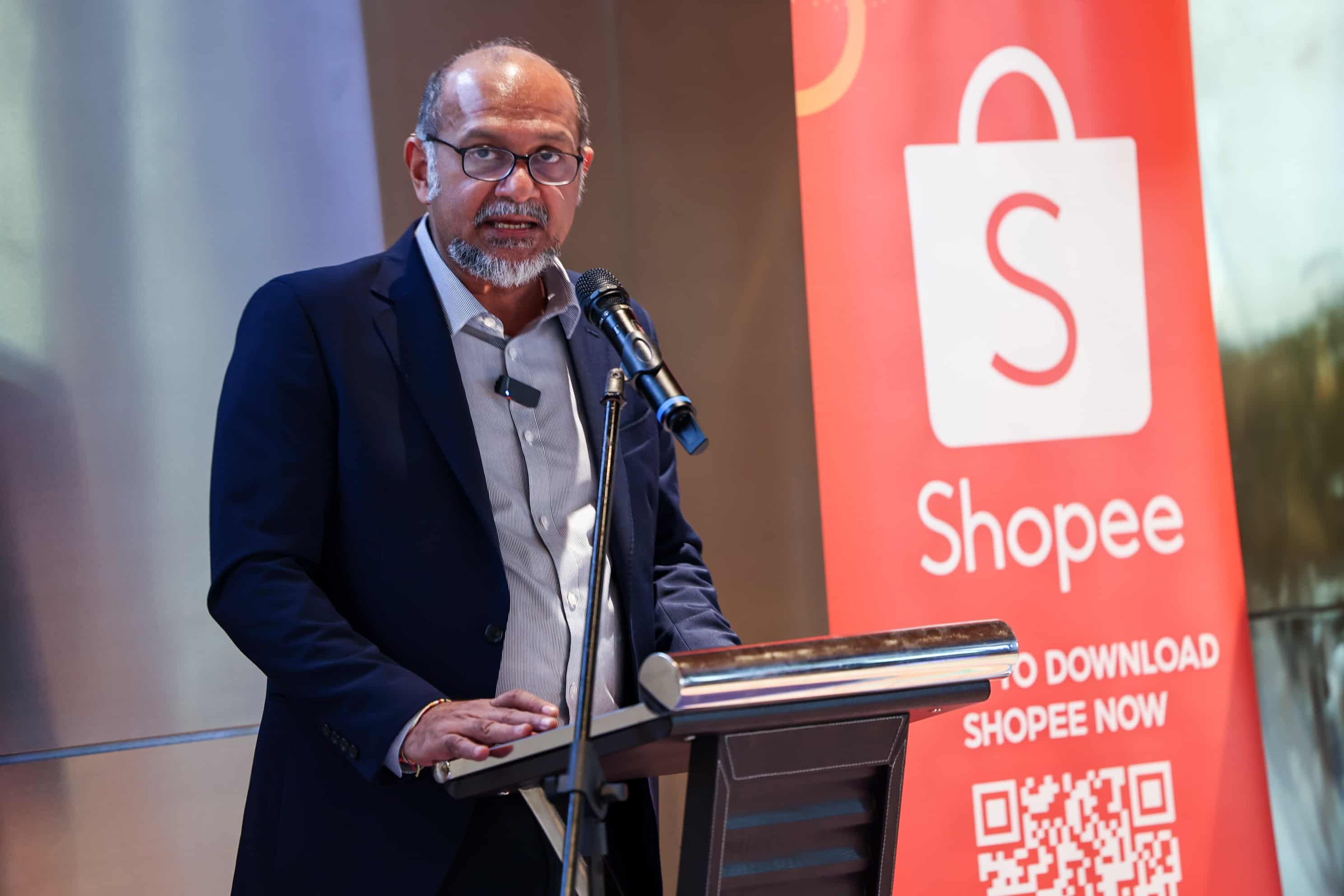 哥宾星：放眼AI推动工业和公共服务转型