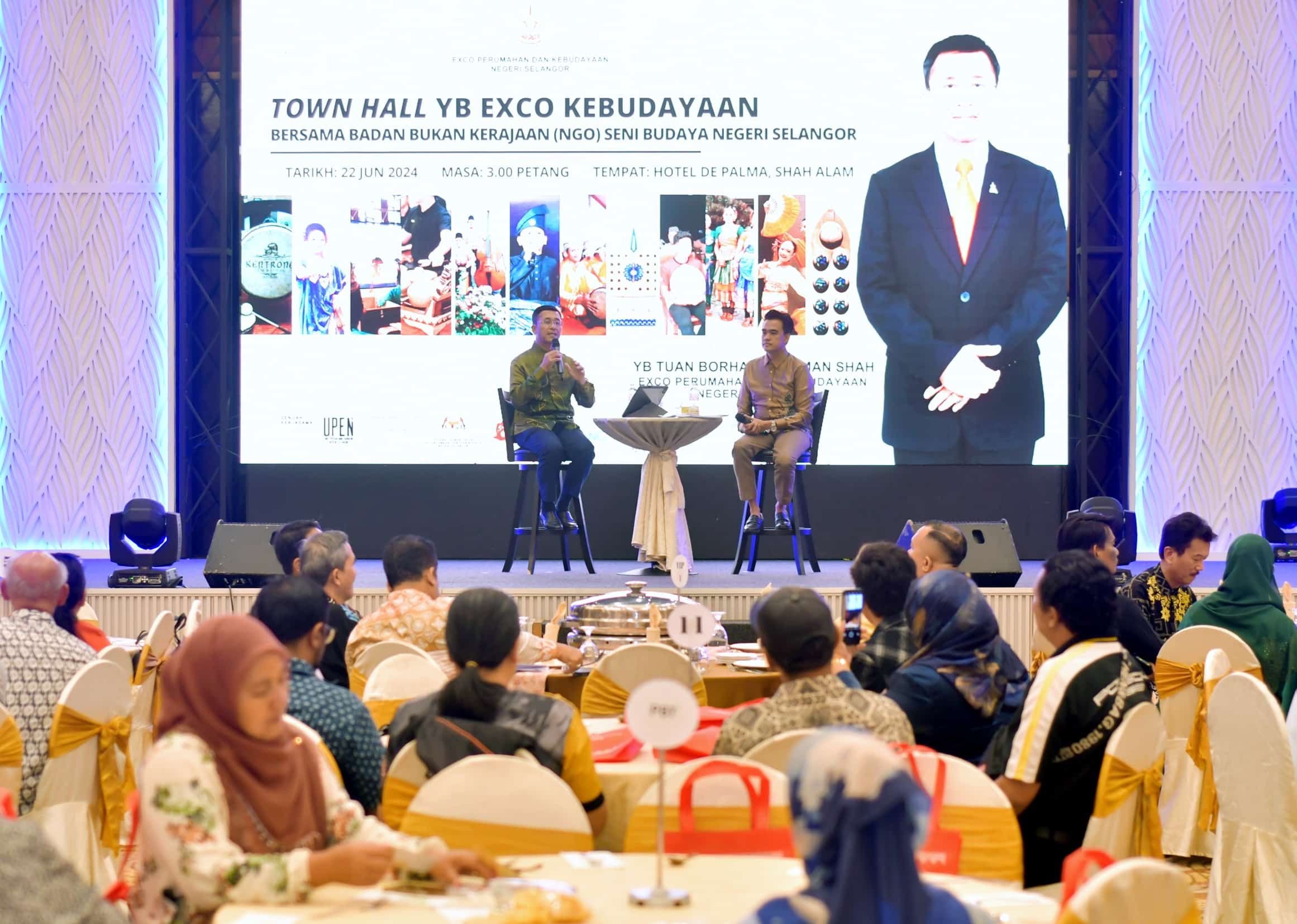 EXCO: Ketengah identiti negeri menerusi makanan, persembahan sambut delegasi luar