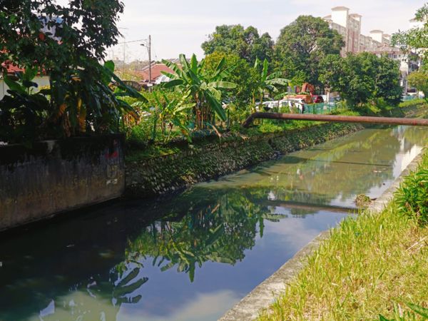 梳邦市厅耗逾25万提升排水沟 疏解金銮花园二区闪电水灾