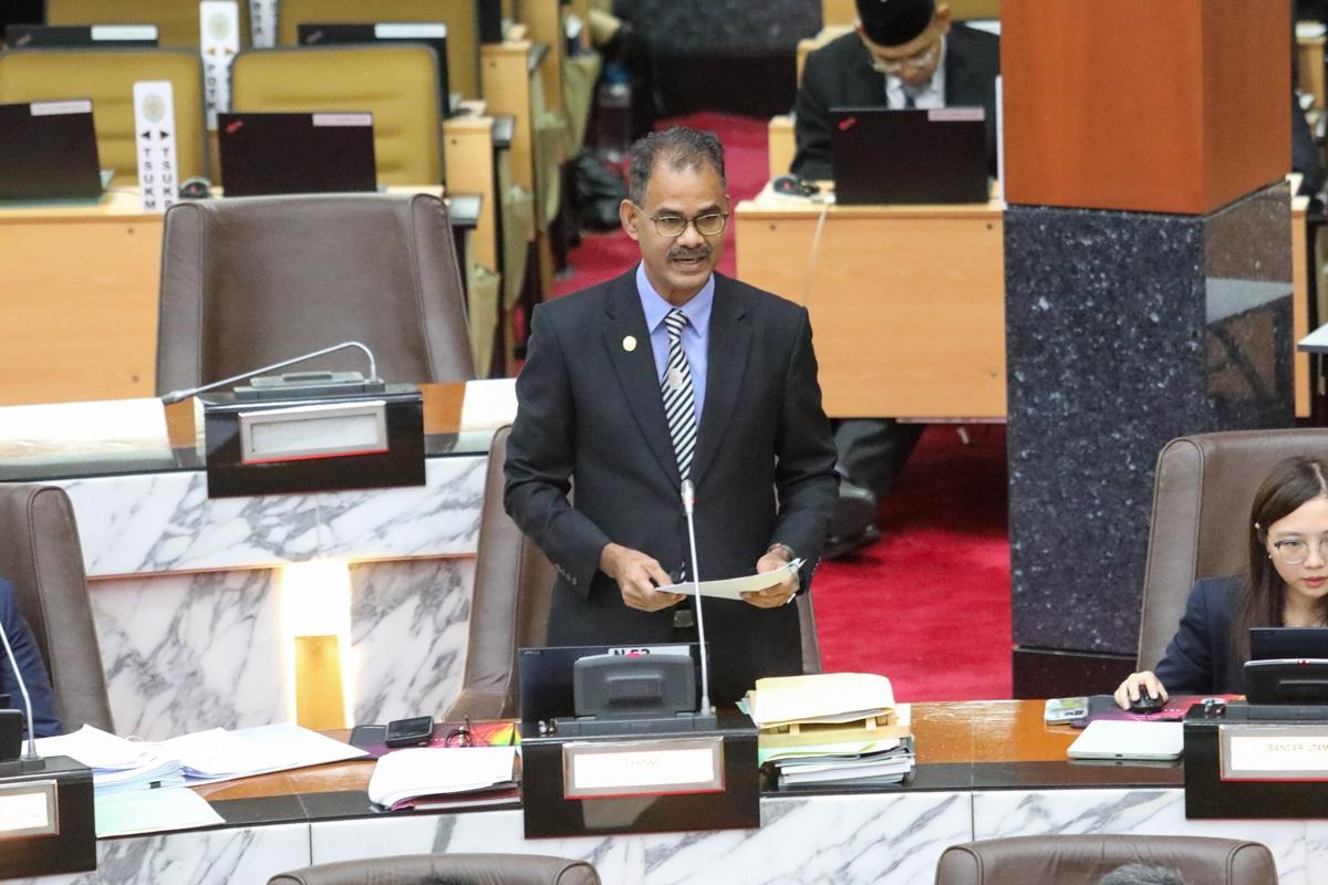 Pelabuhan Pulau Carey sedia lebih 100,000 peluang kerja buat warga tempatan, Orang Asli