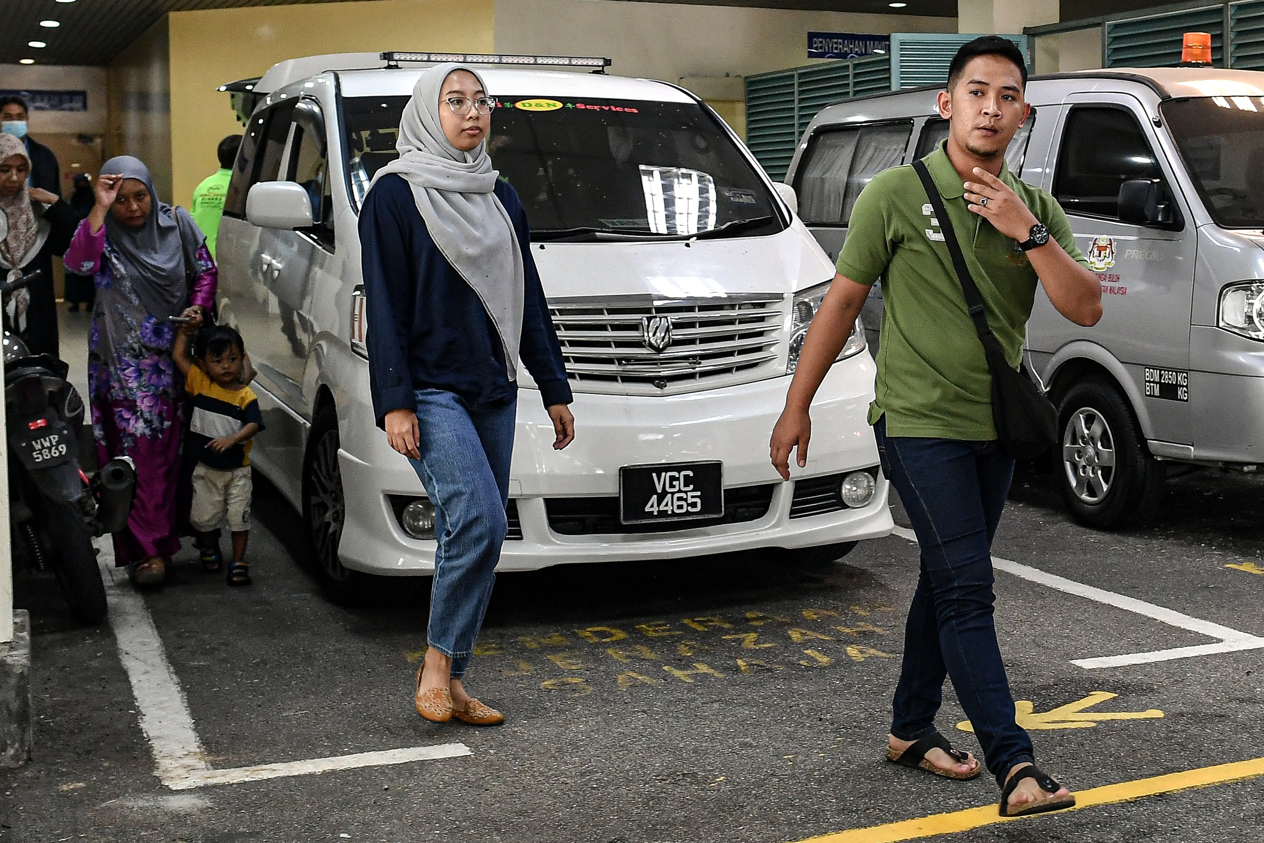 Suspek bunuh Nur Farah dibawa ke ladang sawit, tunjuk lokasi kejadian