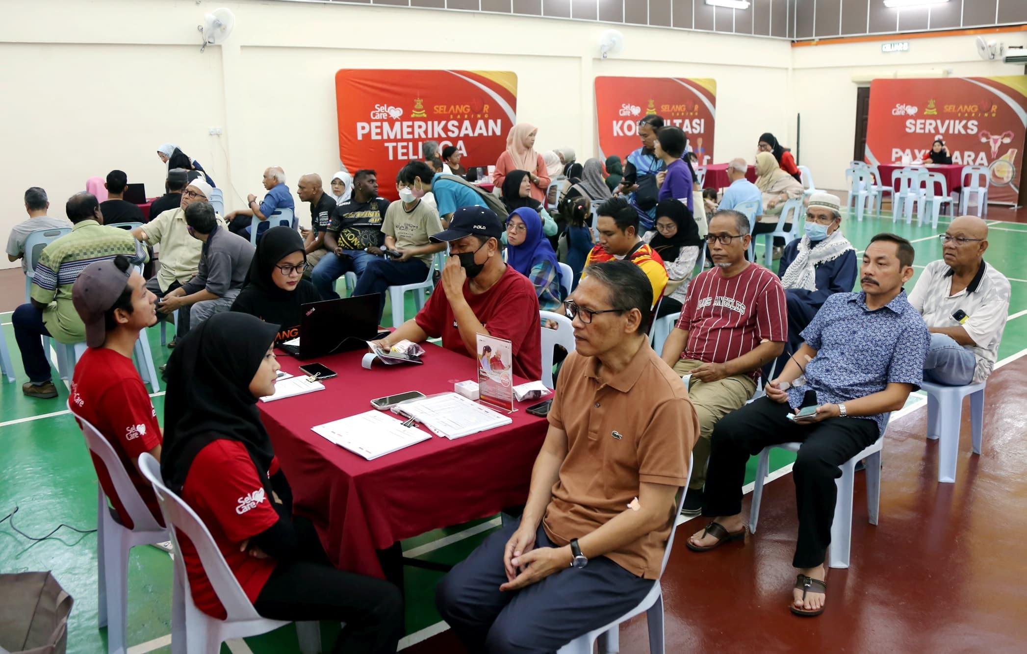 Lebih 200 penduduk DUN Batu Tiga sertai pemeriksaan kesihatan percuma
