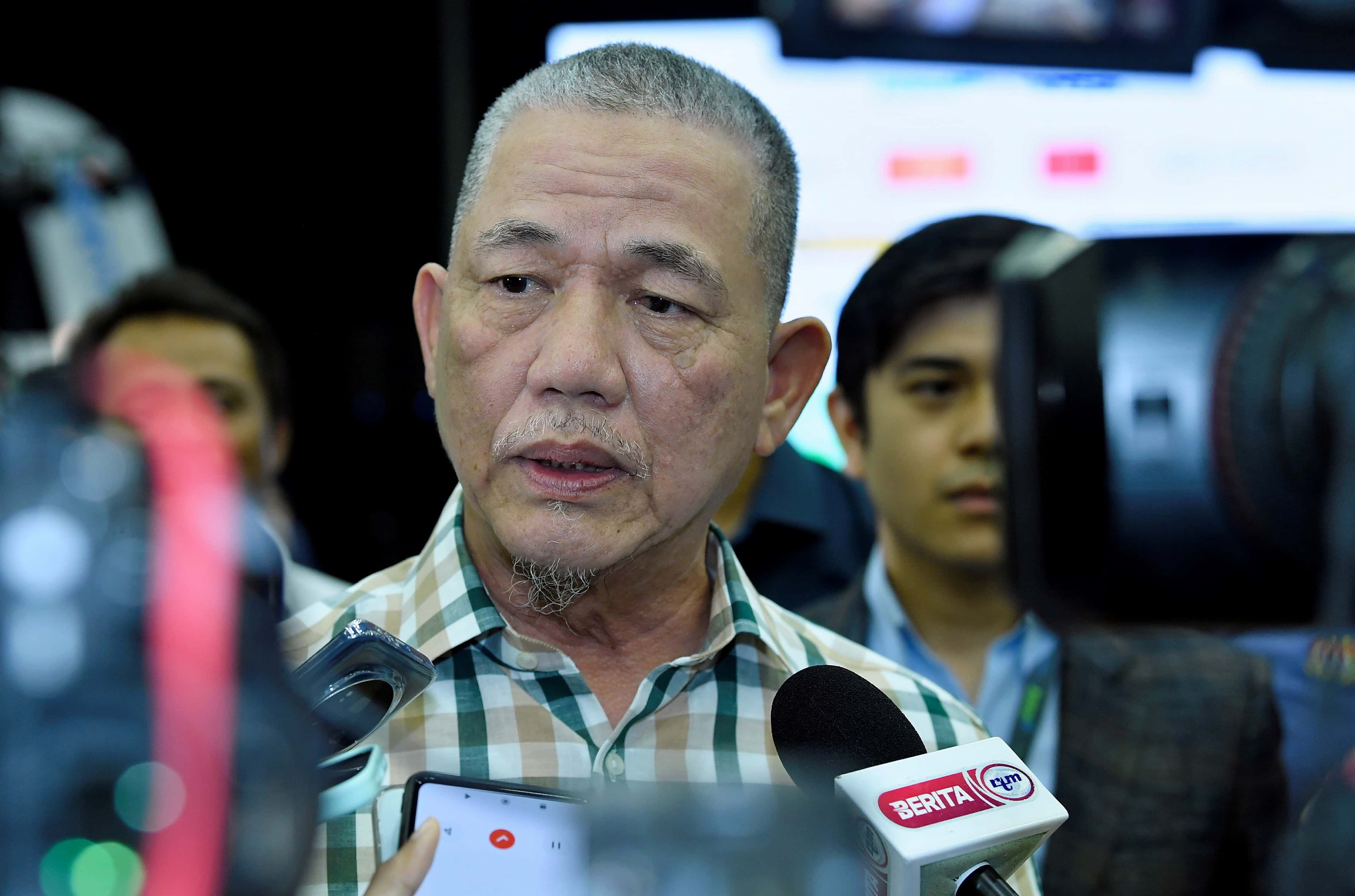 拨款在野党议员备忘录  草案将交予国盟党鞭