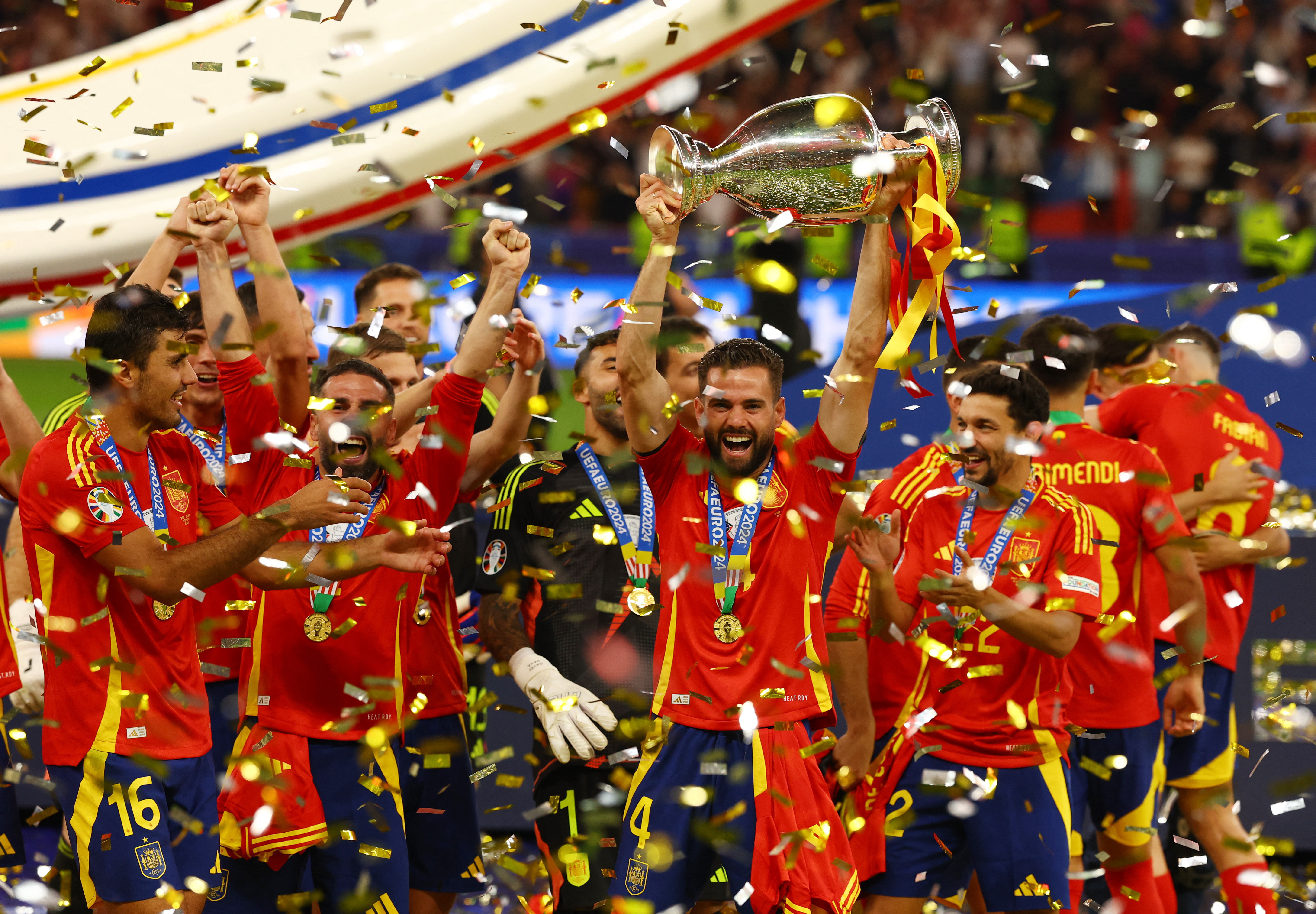 Sublime Spain strike late to win record fourth Euro crown