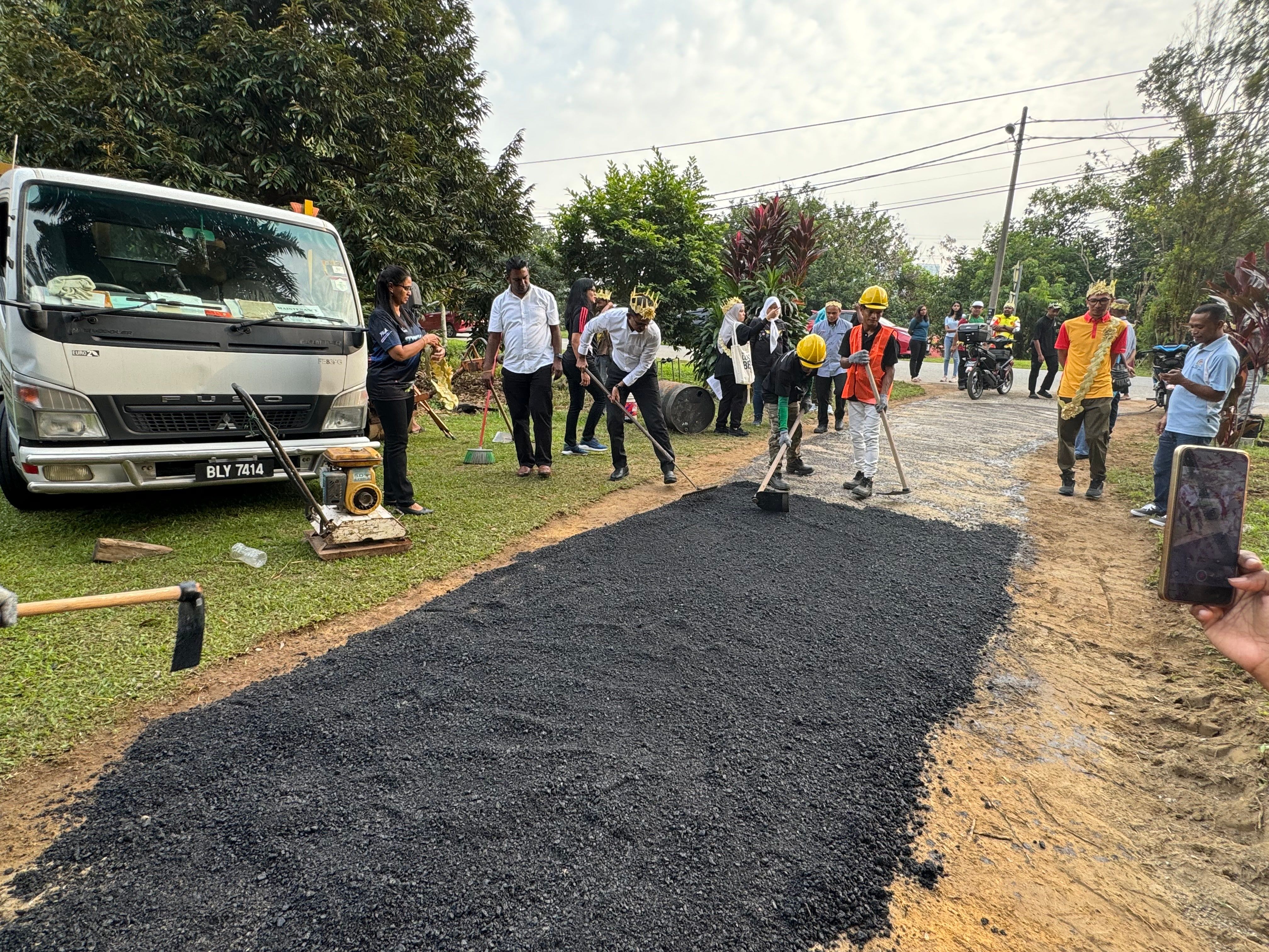 Selangor peruntuk RM300,000 naik taraf kemudahan kampung Orang Asli