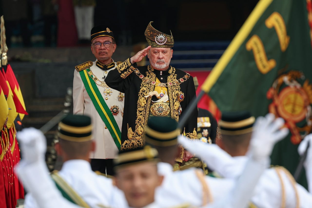 Anwar: Institusi Agong mahkota negara, pengikat perpaduan rakyat